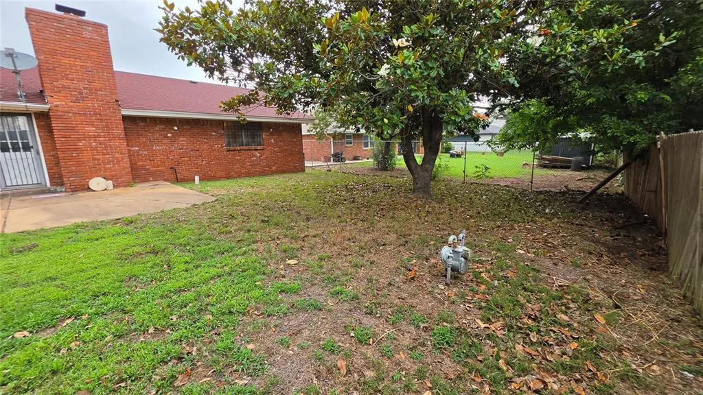 Photo 27 — 340 NE 60th Street, Oklahoma City, OK 73105