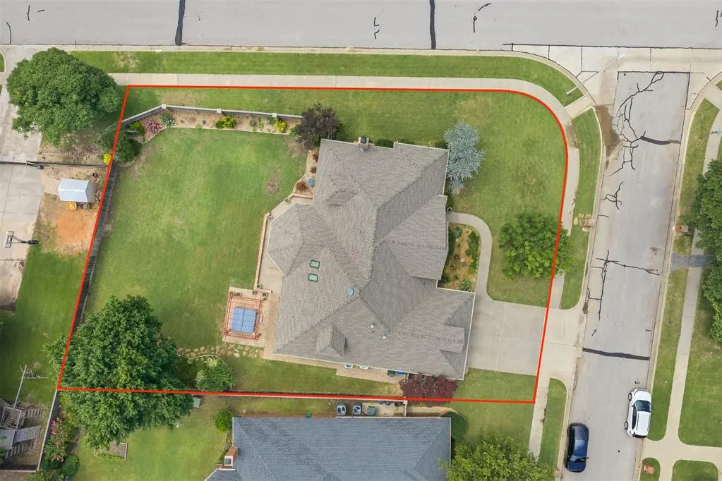 Photo 49 — 617 W Riverwalk Court, Norman, OK 73072
