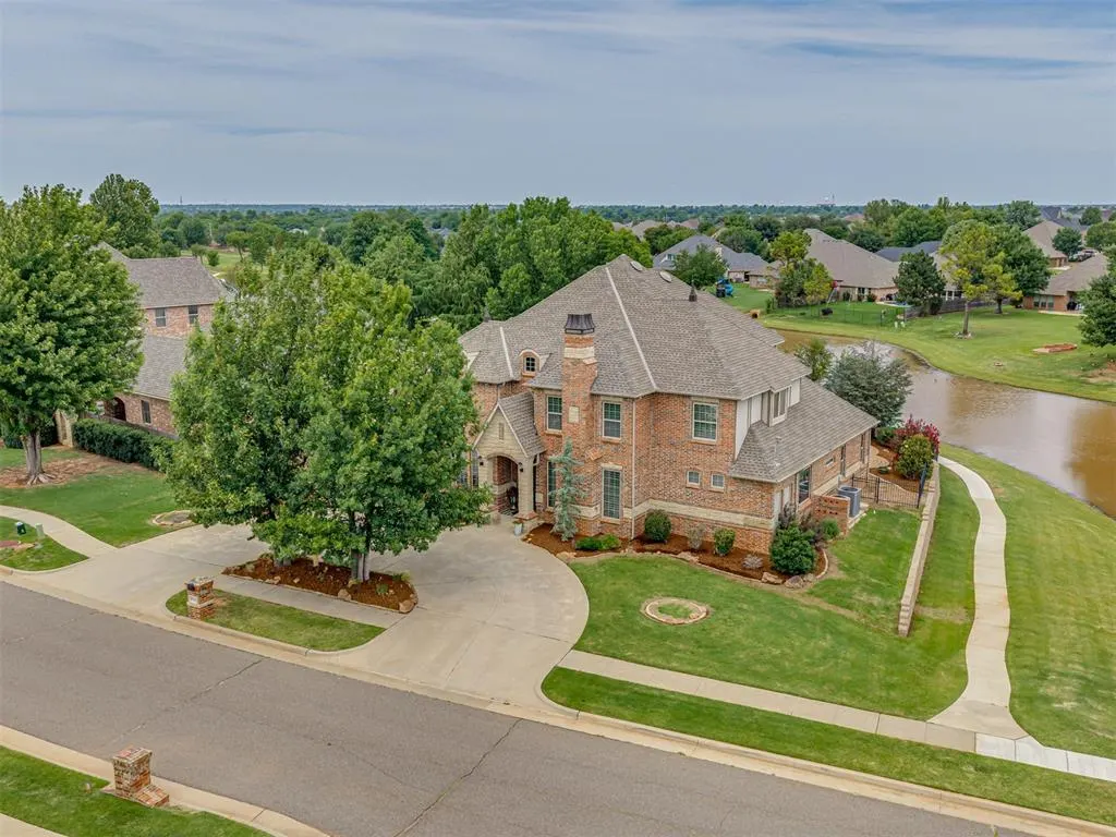 Photo 3 — 9525 SW 35th Terrace, Oklahoma City, OK 73179