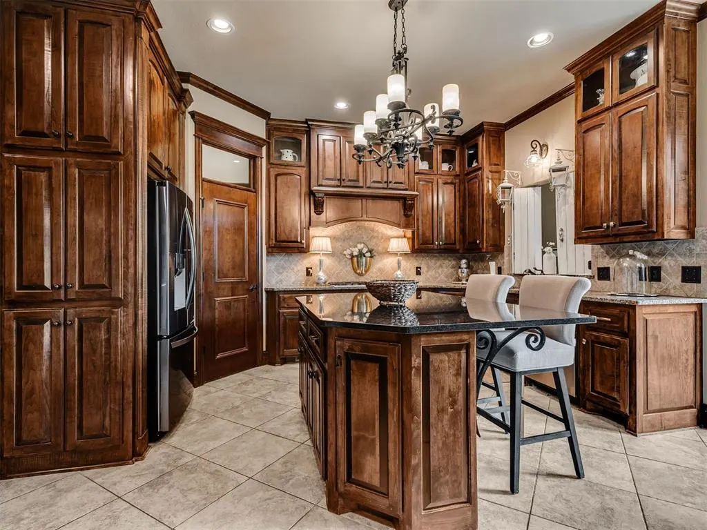 Photo 11 — 9525 SW 35th Terrace, Oklahoma City, OK 73179