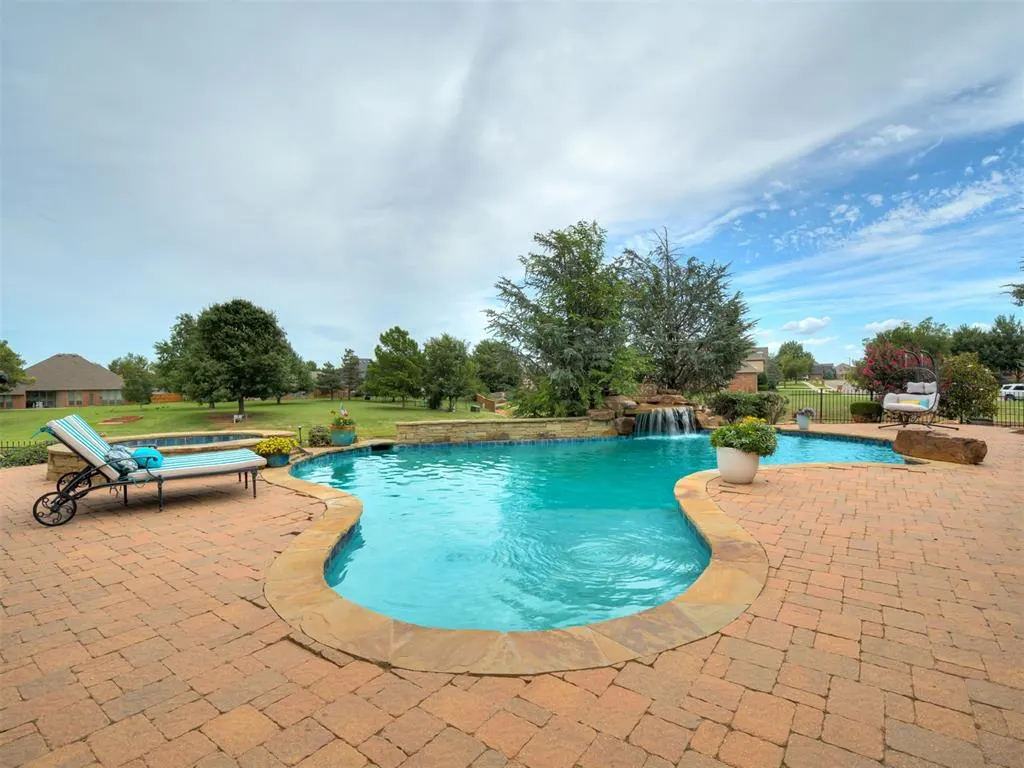 Photo 33 — 9525 SW 35th Terrace, Oklahoma City, OK 73179