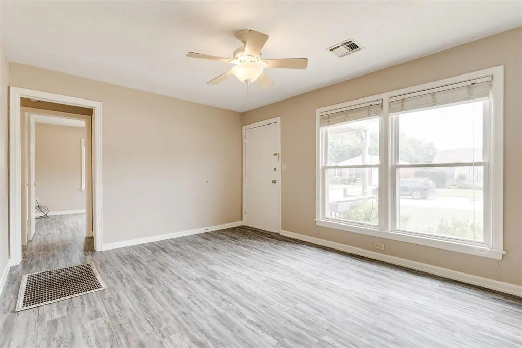 Photo 4 — 3111 NW 40 Street, Oklahoma City, OK 73112