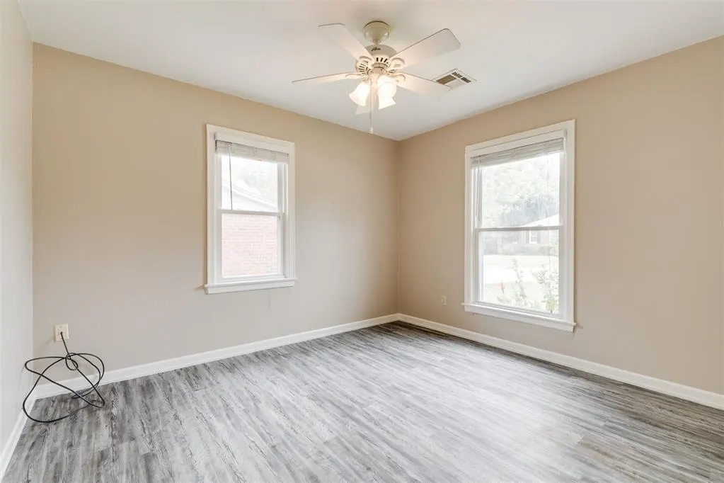 Photo 14 — 3111 NW 40 Street, Oklahoma City, OK 73112
