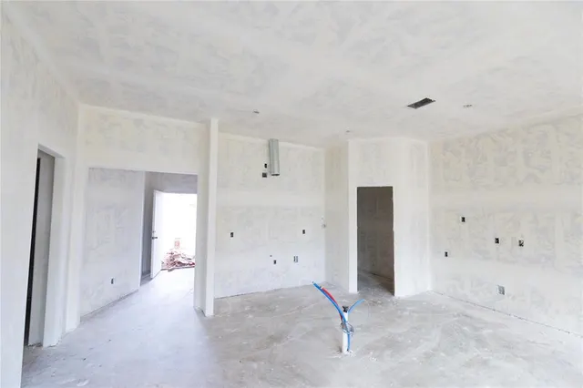 Photo 7 — 16141 Verbena Circle, Edmond, OK 73013