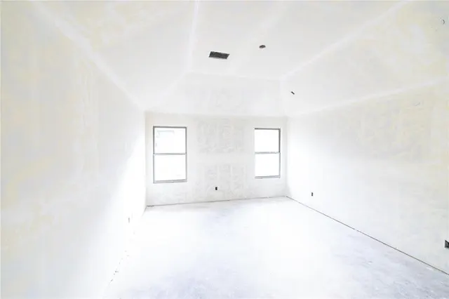Photo 8 — 16141 Verbena Circle, Edmond, OK 73013