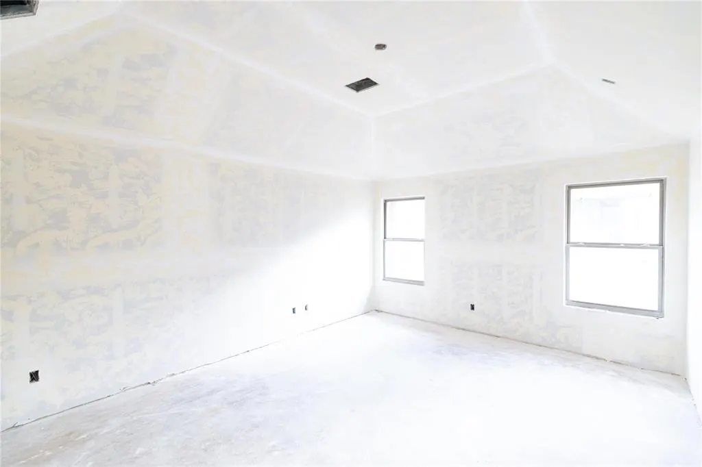 Photo 9 — 16141 Verbena Circle, Edmond, OK 73013
