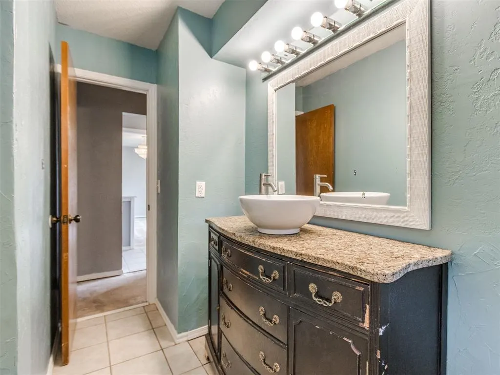 Photo 12 — 5812 NW 83rd Street, Oklahoma City, OK 73132