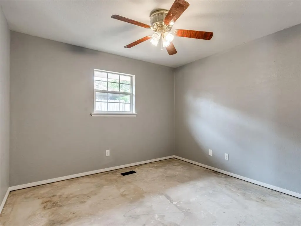 Photo 14 — 5812 NW 83rd Street, Oklahoma City, OK 73132