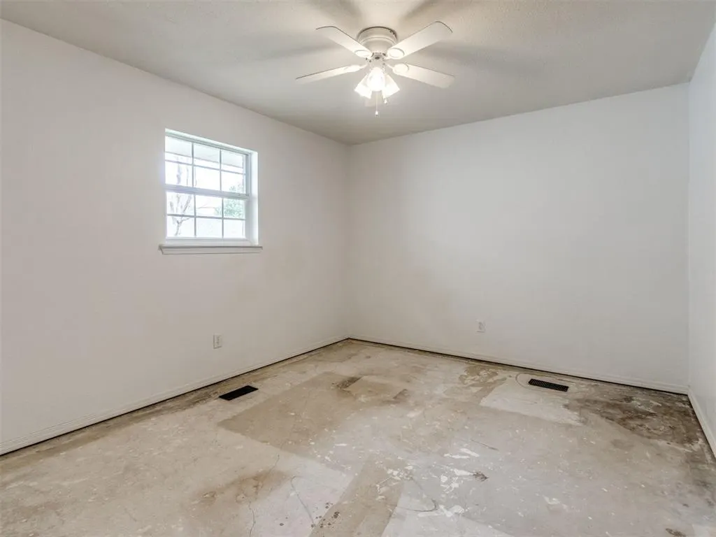 Photo 18 — 5812 NW 83rd Street, Oklahoma City, OK 73132