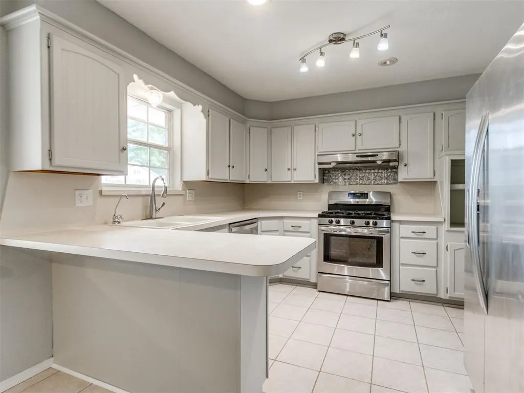 Photo 32 — 5812 NW 83rd Street, Oklahoma City, OK 73132