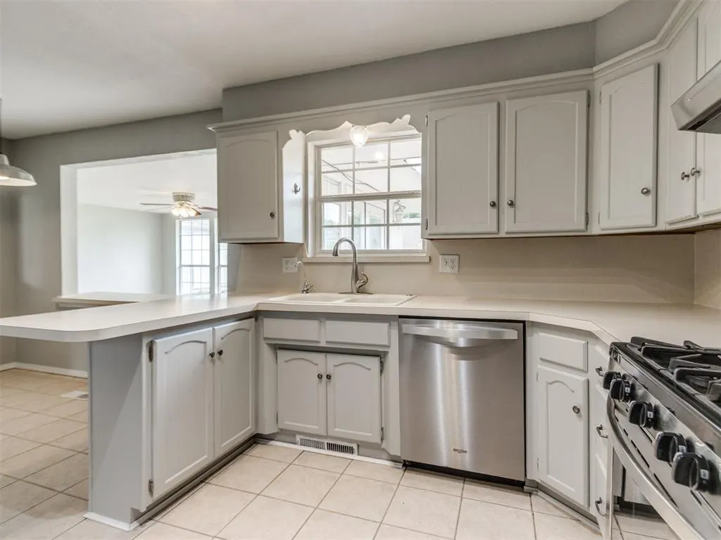 Photo 35 — 5812 NW 83rd Street, Oklahoma City, OK 73132