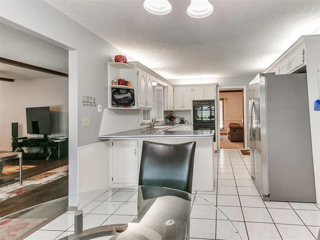 Photo 10 — 8209 N Bridgeport Lane, Bethany, OK 73008