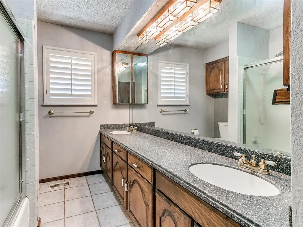 Photo 28 — 8209 N Bridgeport Lane, Bethany, OK 73008