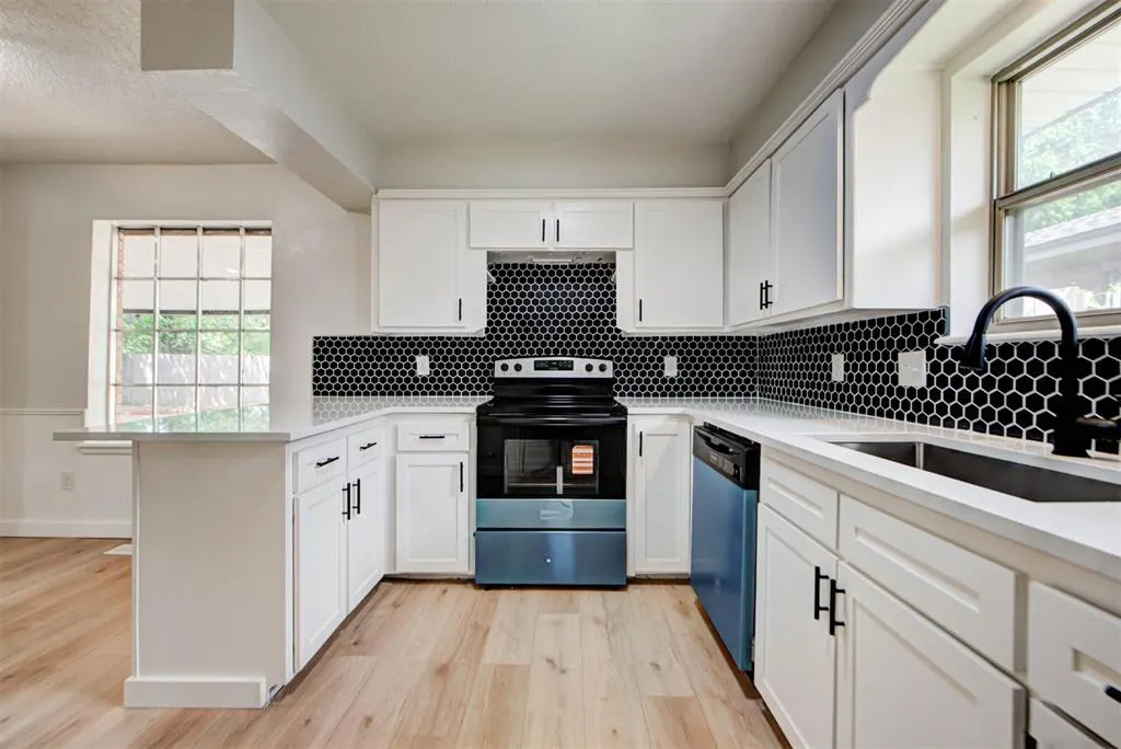 Photo 22 — 11209 Bel Air Place, Oklahoma City, OK 73120