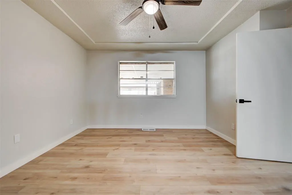 Photo 28 — 11209 Bel Air Place, Oklahoma City, OK 73120