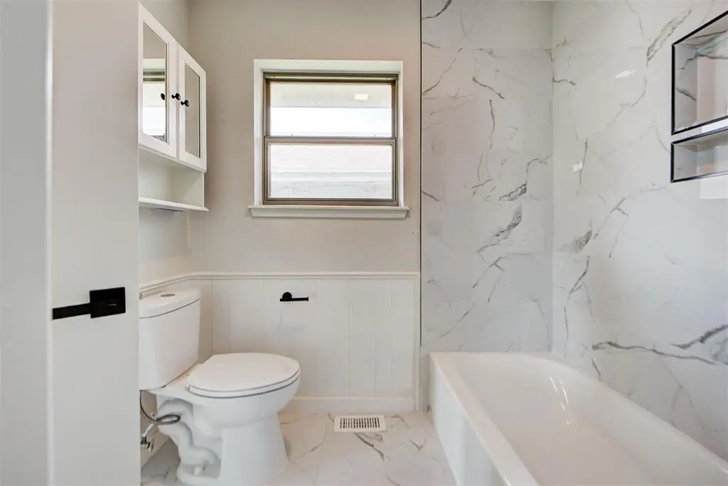 Photo 42 — 11209 Bel Air Place, Oklahoma City, OK 73120