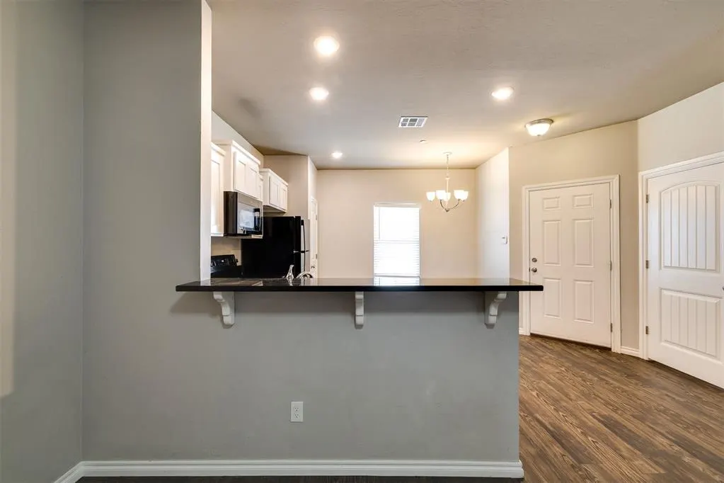 Photo 10 — 920 SW 91st Street, Oklahoma City, OK 73139