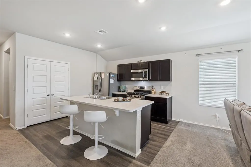 Photo 3 — 11848 Kameron Way, Yukon, OK 73099