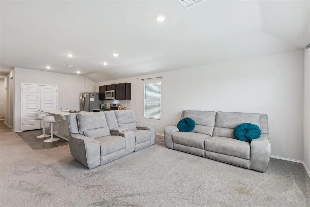 Photo 7 — 11848 Kameron Way, Yukon, OK 73099