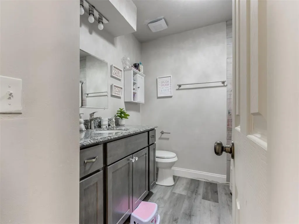 Photo 10 — 5021 Union Circle, Del City, OK 73135