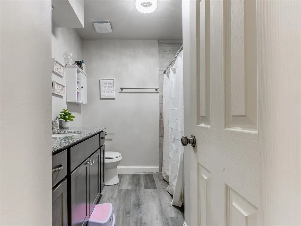 Photo 11 — 5021 Union Circle, Del City, OK 73135
