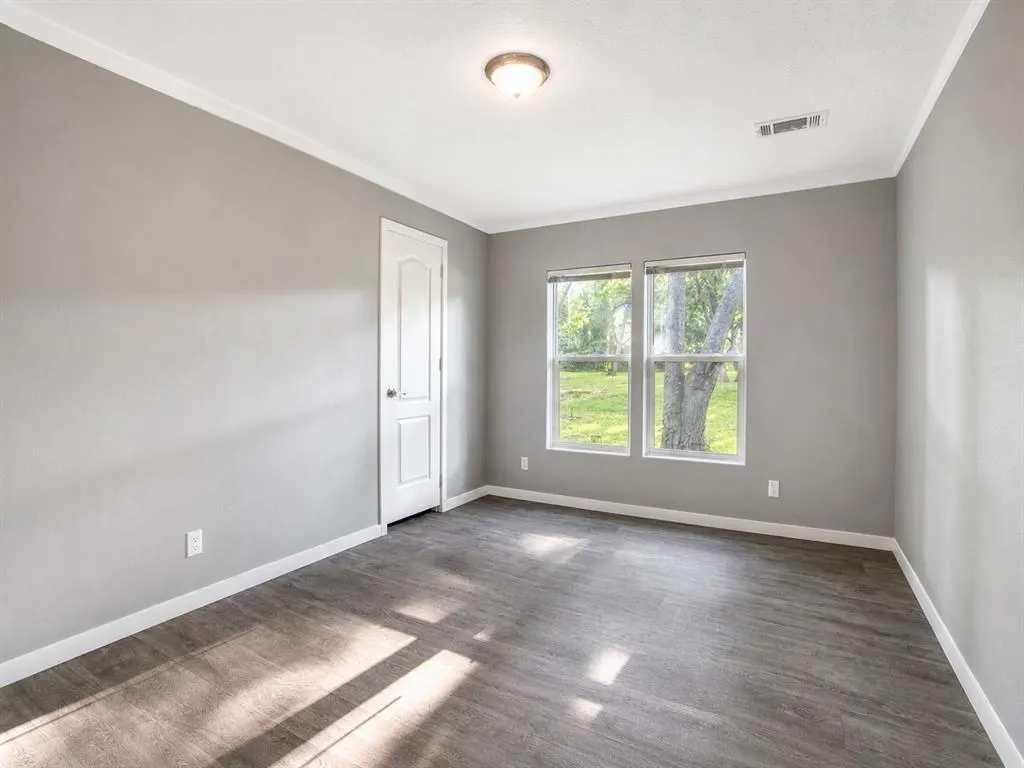 Photo 21 — 624 SE 2nd Avenue, Ardmore, OK 73401