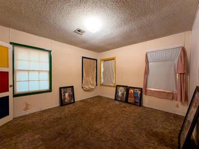 Photo 8 — 622 S 14th Street, Chickasha, OK 73018
