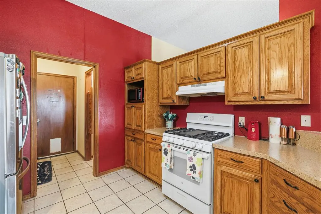 Photo 18 — 9036 Buttonwood Avenue, Oklahoma City, OK 73160