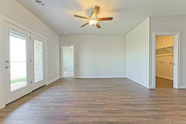Photo 8 — 1710 Oak Way, Tuttle, OK 73089