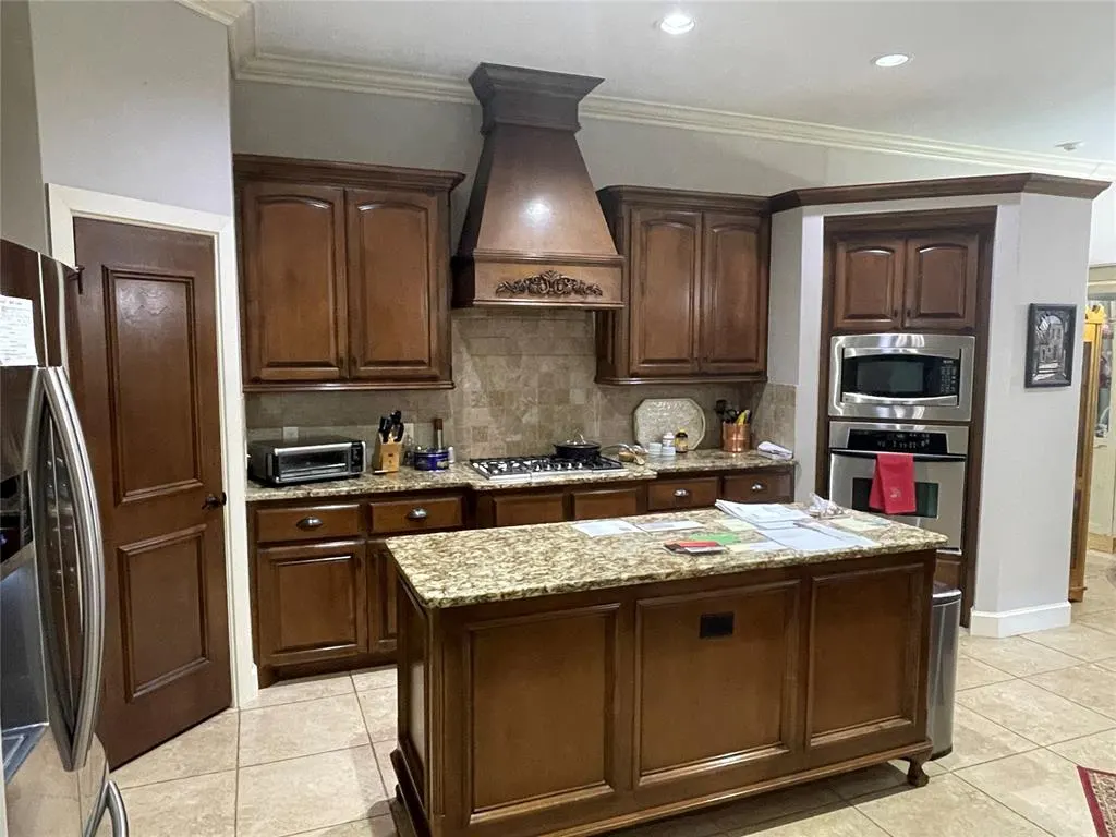 Photo 9 — 5609 NW 163rd Terrace, Edmond, OK 73013