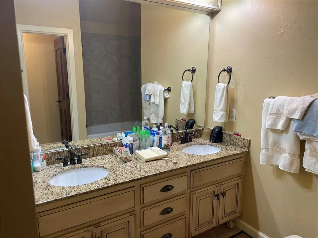 Photo 33 — 5609 NW 163rd Terrace, Edmond, OK 73013