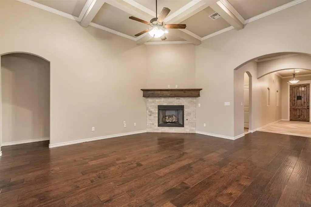 Photo 2 — 12709 NW 5th Street, Yukon, OK 73099