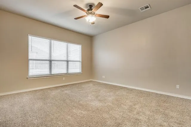 Photo 8 — 12709 NW 5th Street, Yukon, OK 73099