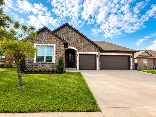 Front exterior — 12709 NW 5th Street, Yukon, OK 73099