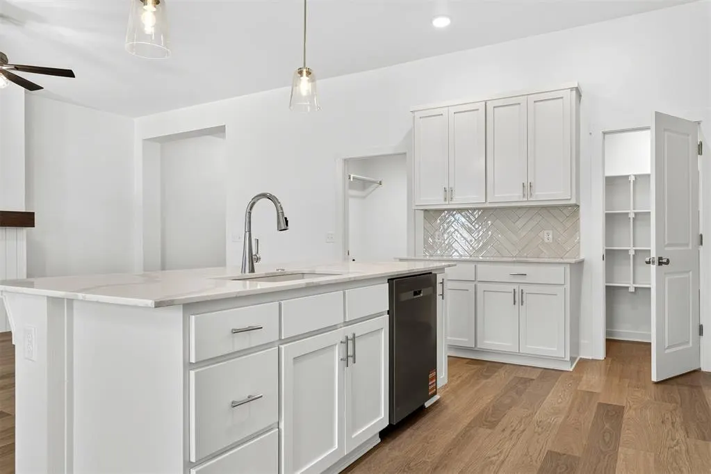 Photo 10 — 600 Emmy Jean Drive, Blanchard, OK 73010