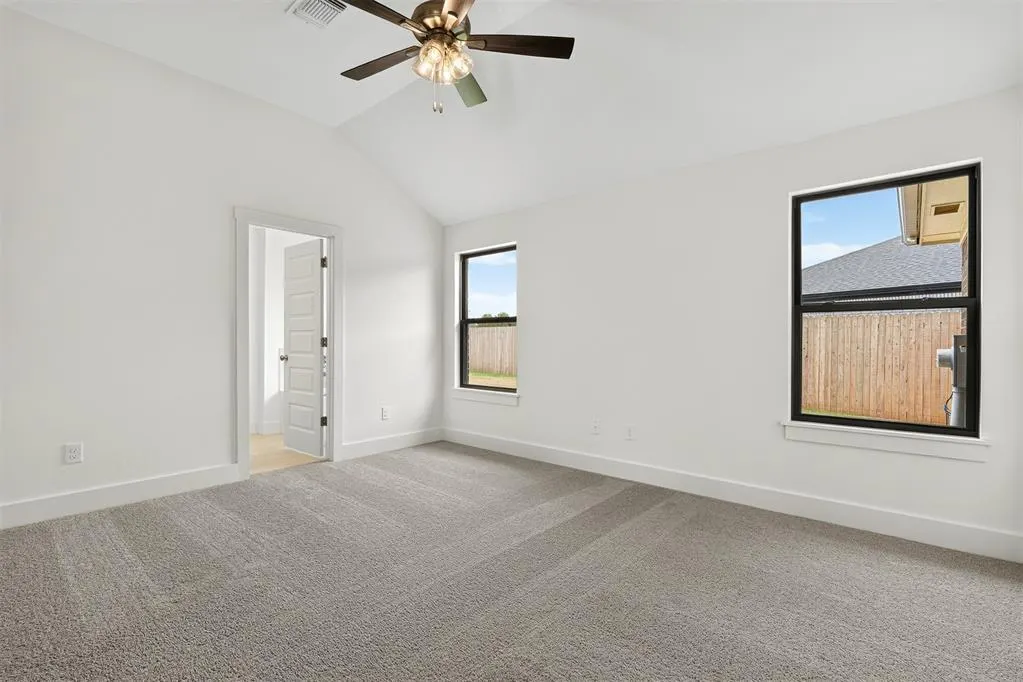 Photo 26 — 824 Parsons Drive, Yukon, OK 73099
