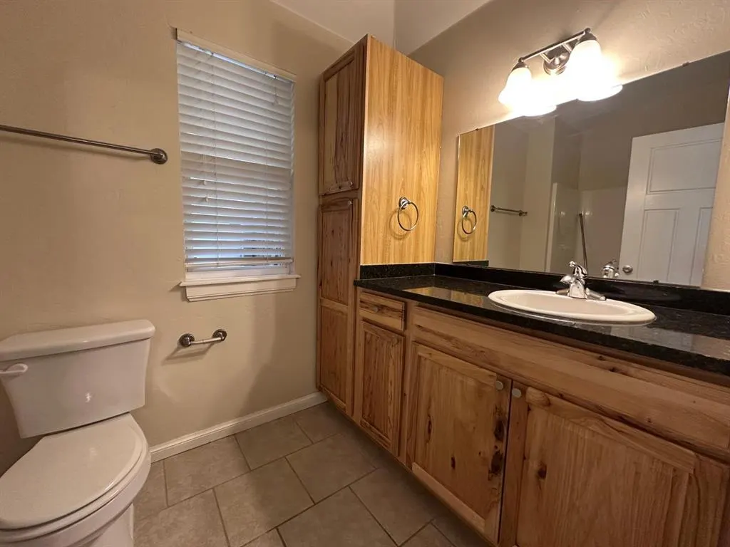 Photo 4 — 523 Main Street 1, Norman, OK 73071