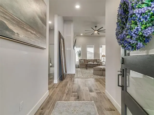 Photo 4 — 15717 Capri Lane, Edmond, OK 73013