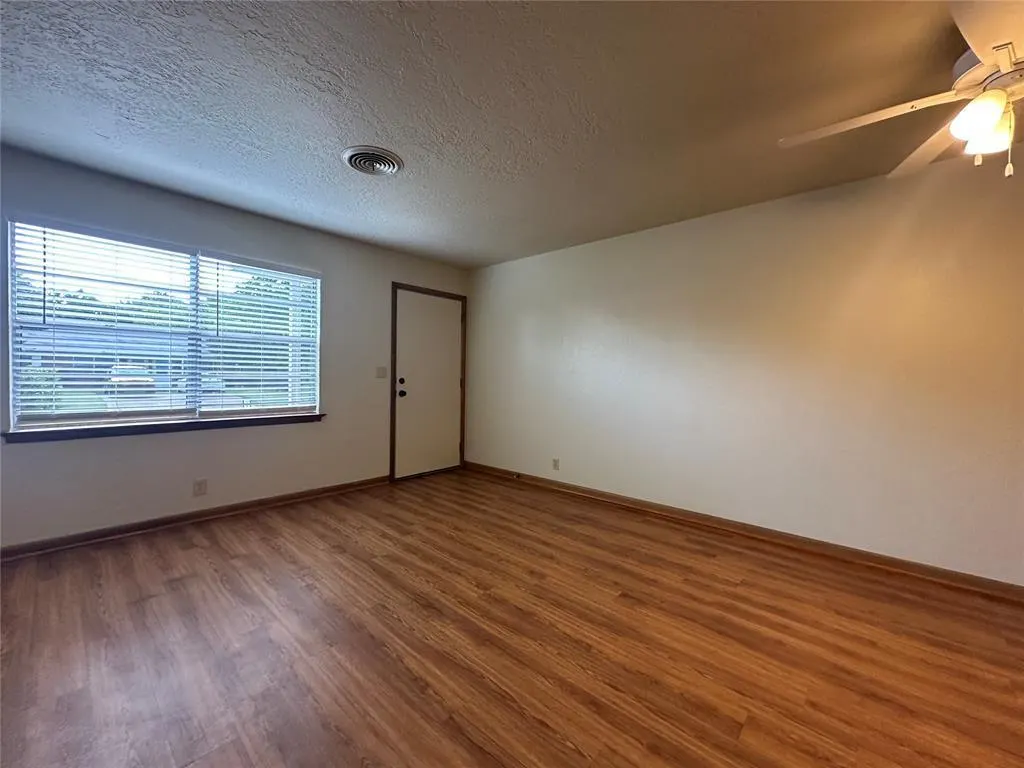 Photo 2 — 2023 Delaware Lane, Norman, OK 73071