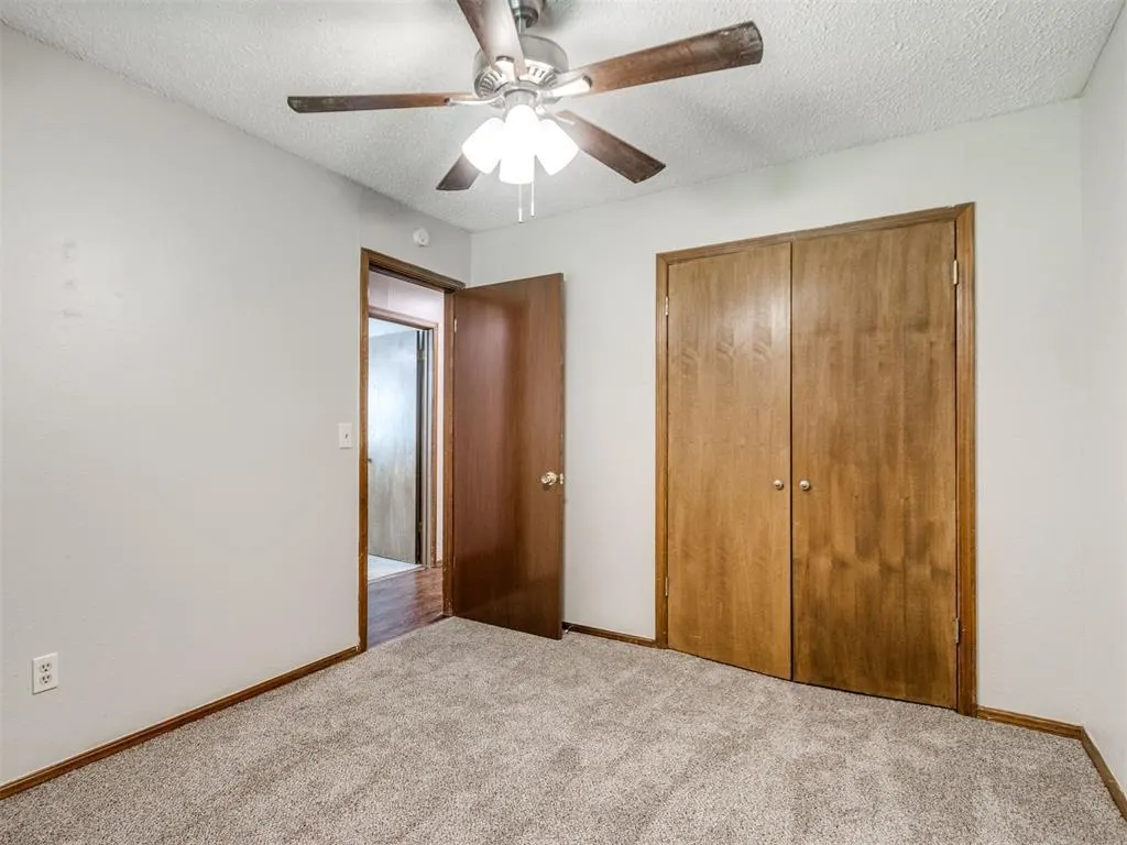 Photo 11 — 821 Russell Circle 821, Norman, OK 73071