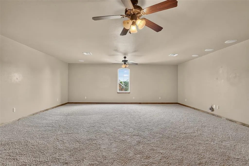 Photo 45 — 9021 NW 148th Place, Yukon, OK 73099