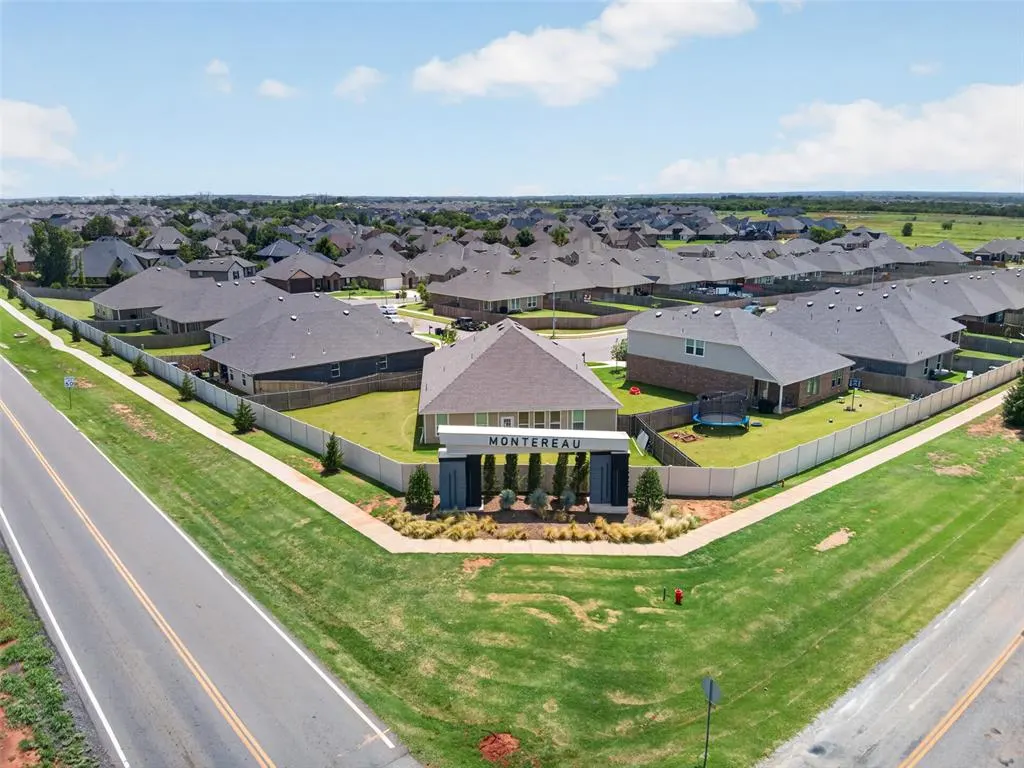 Photo 48 — 9021 NW 148th Place, Yukon, OK 73099