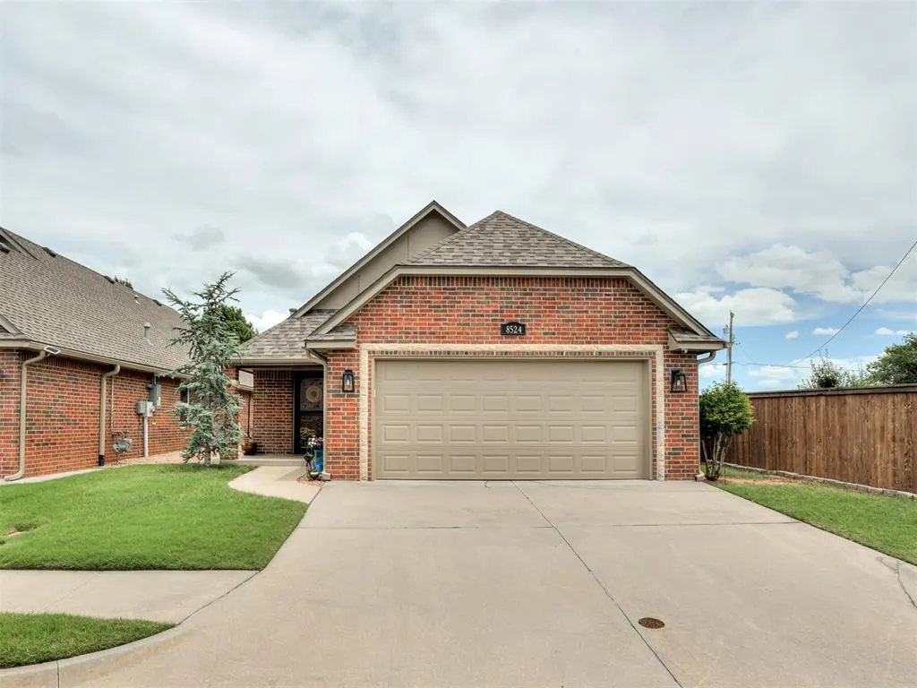 Photo 3 — 8524 Saint Michael Court, Oklahoma City, OK 73139