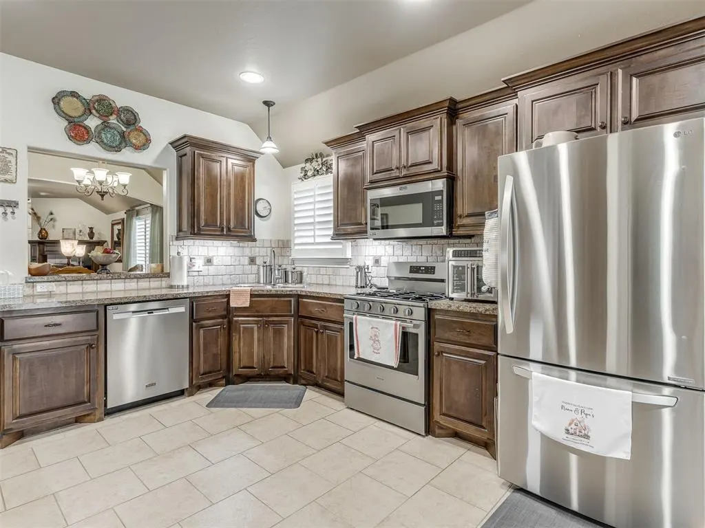Photo 14 — 8524 Saint Michael Court, Oklahoma City, OK 73139