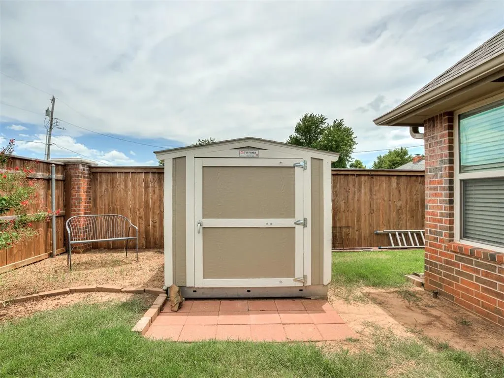 Photo 37 — 8524 Saint Michael Court, Oklahoma City, OK 73139