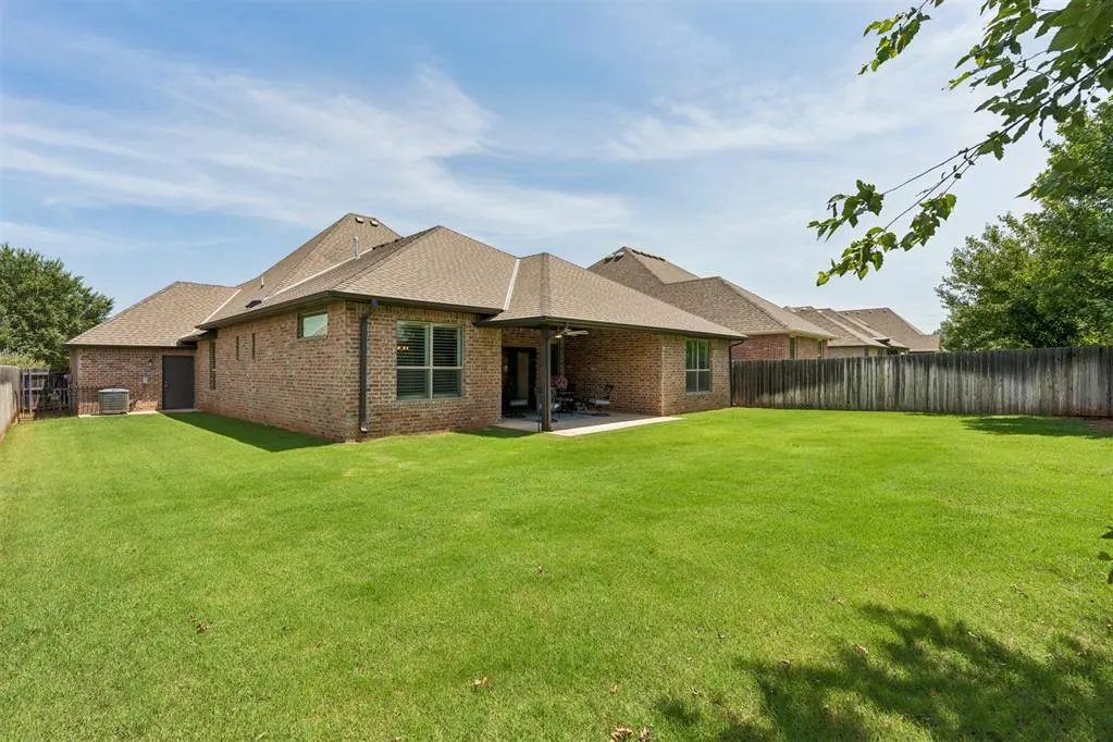 Photo 38 — 2408 Semillon Way, Edmond, OK 73012