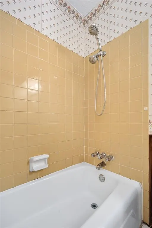 Photo 17 — 11417 N May Avenue B, Oklahoma City, OK 73120