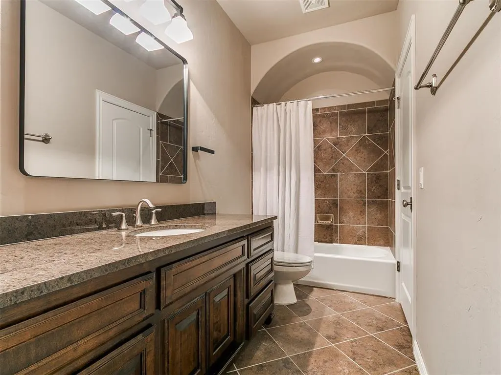 Photo 33 — 1109 Salvo Bridge Court, Edmond, OK 73034