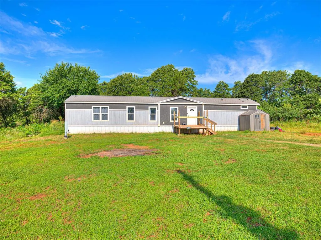 Front exterior — 101153 S 3330 Road, Harrah, OK 73045