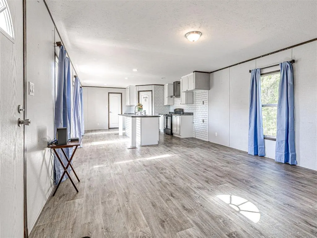 Photo 20 — 101153 S 3330 Road, Harrah, OK 73045